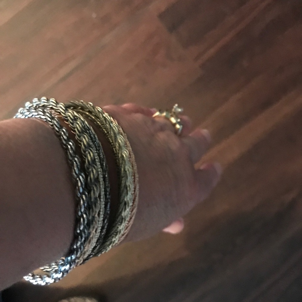 Kendra Scott bangle bracelet set - Picture 6 of 8